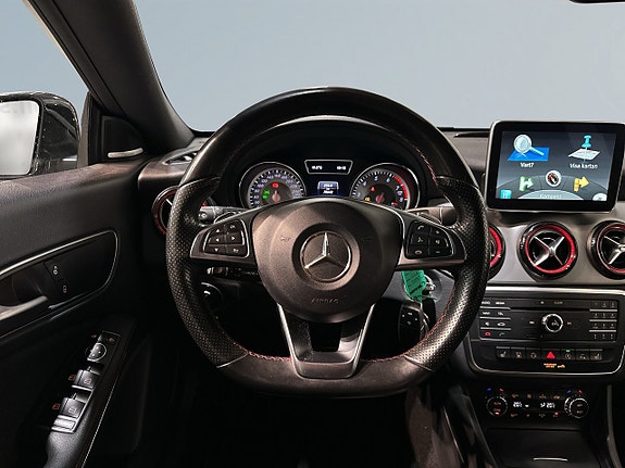 Mercedes-Benz CLA250 9 of 19