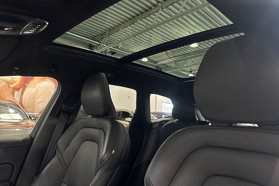 Volvo XC60 24 of 26
