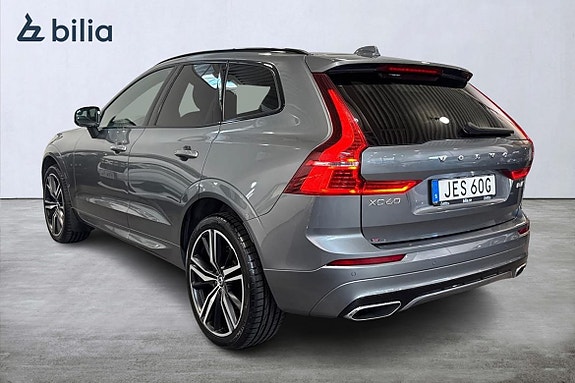 Volvo XC60 2 of 26