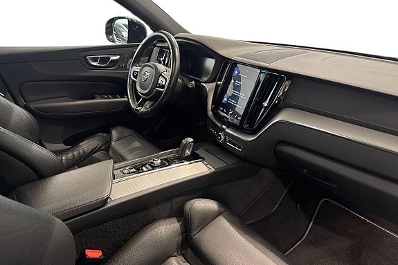 Volvo XC60 7 of 26