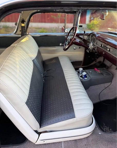 Chevrolet Nomad 4 of 4
