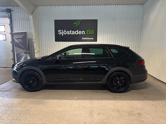 Seat Leon 2 of 5