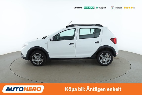 Dacia Sandero Stepway 2 of 5