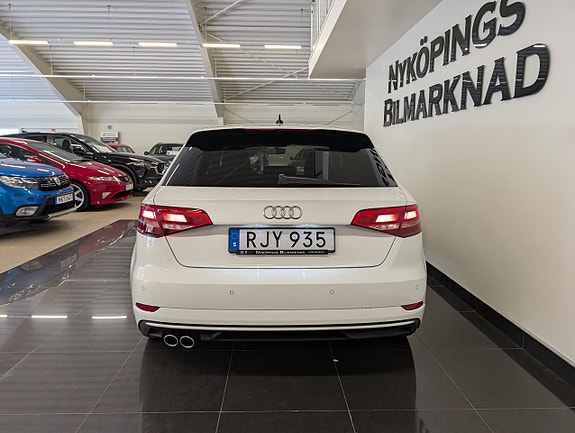 Audi A3 5 of 5