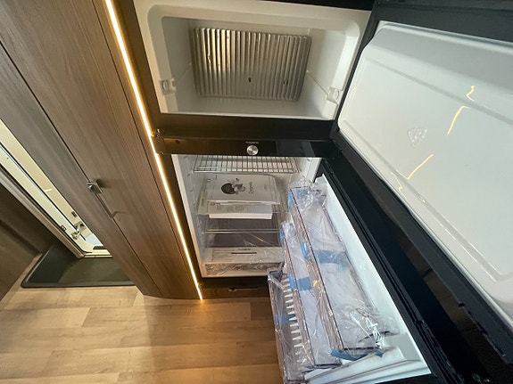 Kabe Imperial Travelmaster i 860 10 of 18