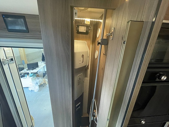 Kabe Imperial Travelmaster i 860 11 of 18