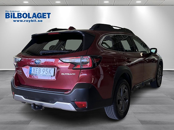 Subaru Outback 3 of 5