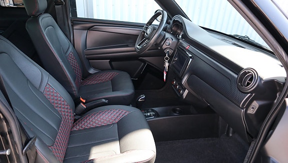 Ligier JS50 0.5 DCI CVT Euro 5 9 of 13