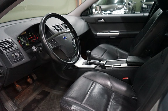Volvo V50 10 of 19