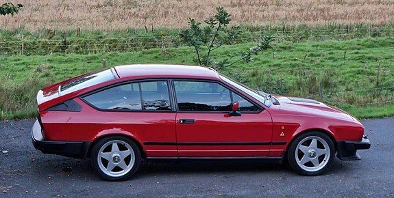 Alfa Romeo Alfetta 2 of 5