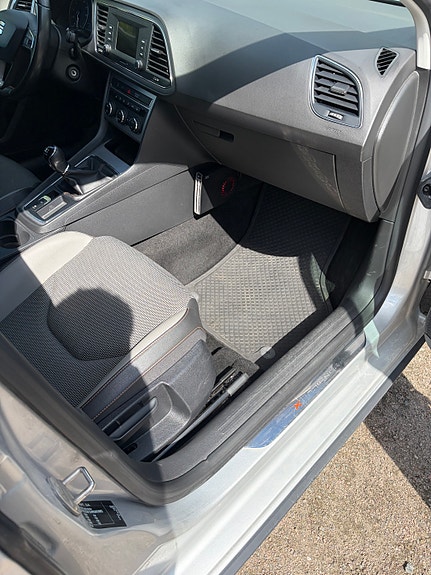 Seat Leon 10 of 13