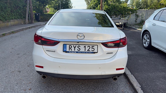 Mazda 6 4 of 5