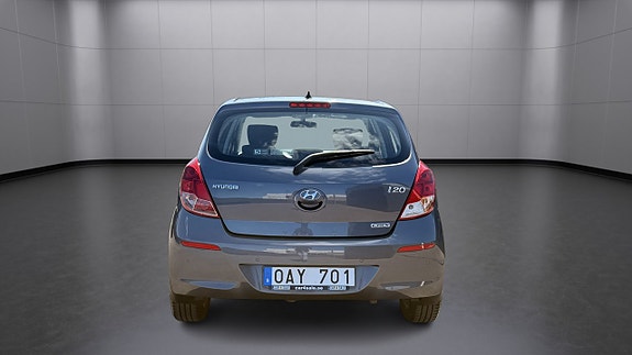 Hyundai i20 4 of 5