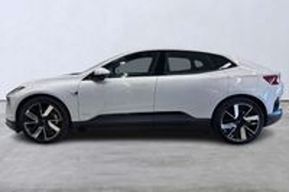 Polestar 4 2 of 10