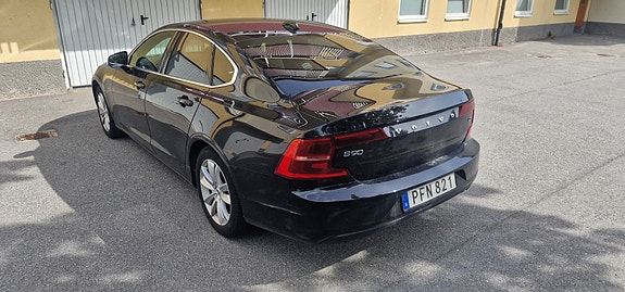 Volvo S90 3 of 5