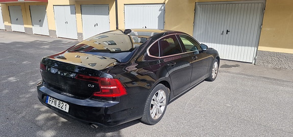Volvo S90 4 of 5