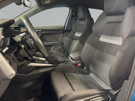 Audi A3 8 of 9