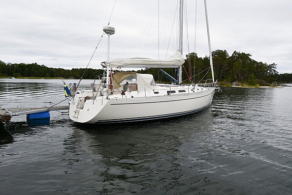 Hanse 411
