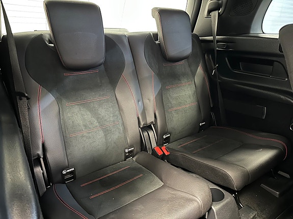 Mercedes-Benz GLB220 d 22 of 30