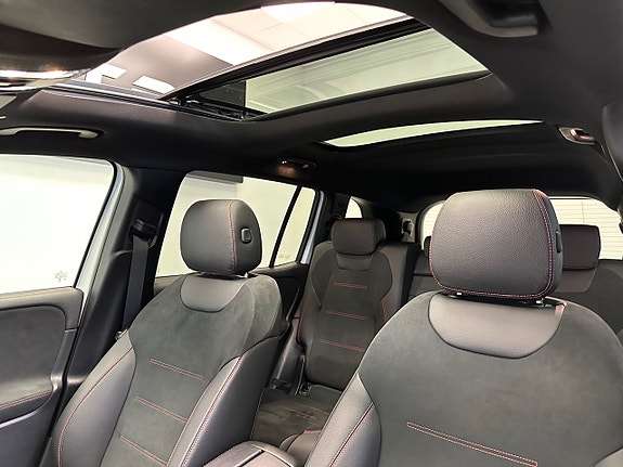 Mercedes-Benz GLB220 d 17 of 30