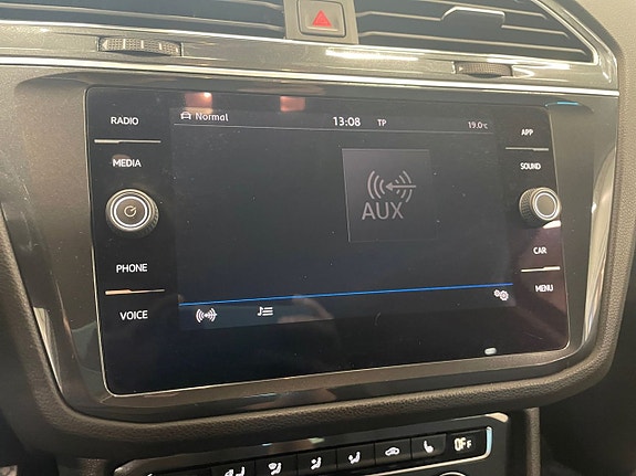Volkswagen Tiguan 20 of 25