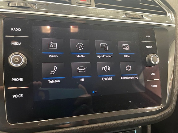 Volkswagen Tiguan 22 of 25