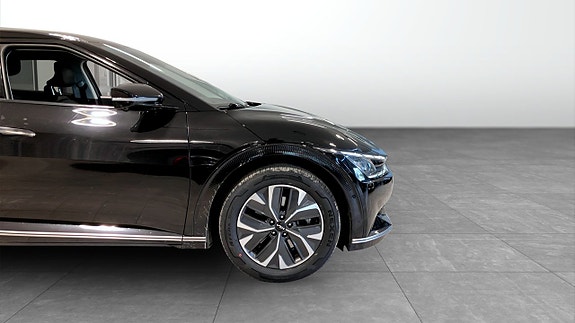 Kia EV6 9 of 18