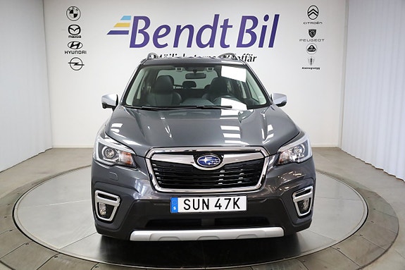 Subaru Forester 2 of 5