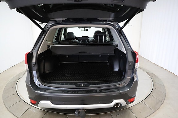 Subaru Forester 9 of 27