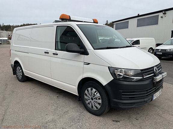 Volkswagen Transporter 3 of 30