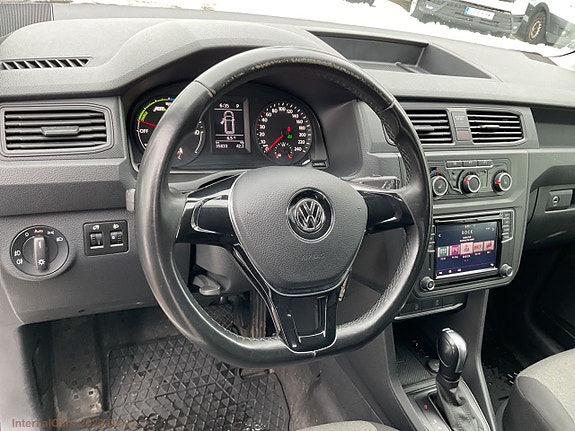 Volkswagen Caddy Maxi 14 of 25