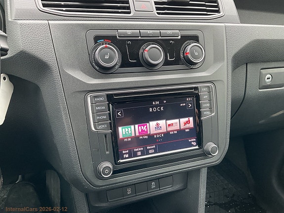 Volkswagen Caddy Maxi 12 of 25