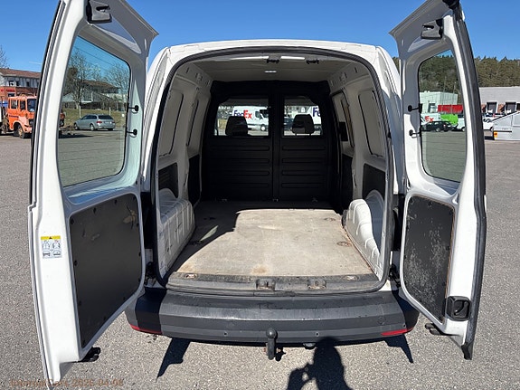 Volkswagen Caddy Maxi 9 of 25