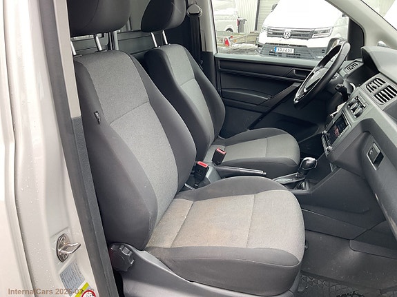 Volkswagen Caddy Maxi 17 of 25