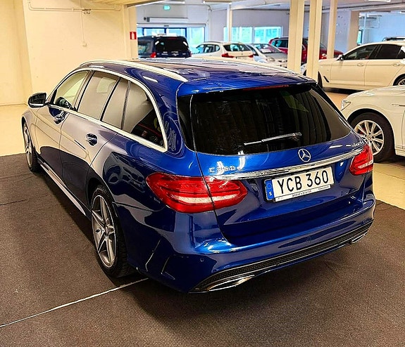 Mercedes-Benz C250 d 5 of 5