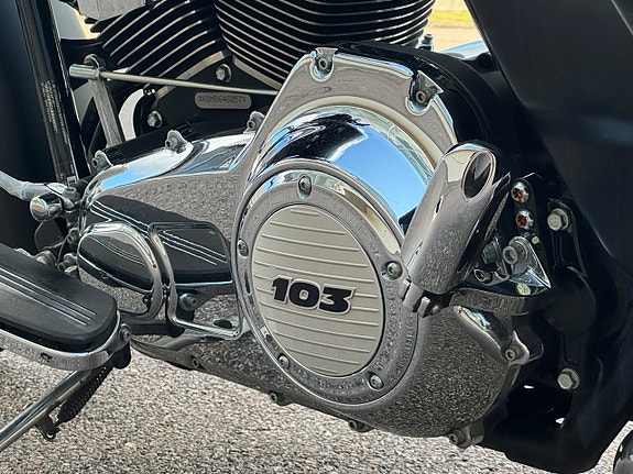 Harley-Davidson Street Glide 1.7 V-Twin Luft o buller sissy pakethållare 12 of 14