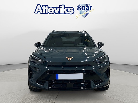 Cupra Formentor e-HYBRID 8 of 16