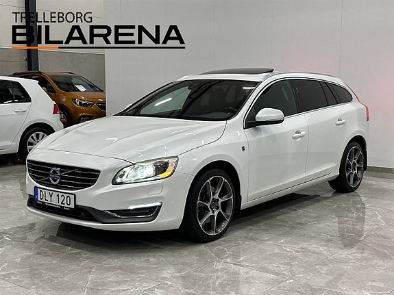 Volvo V60 4 of 5