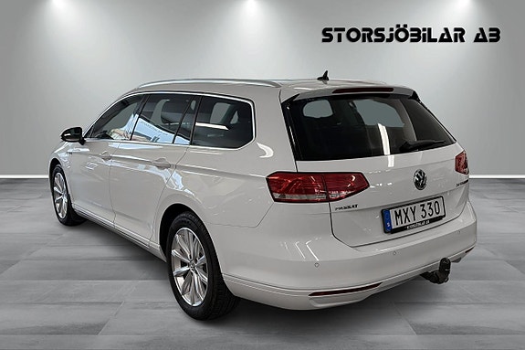 Volkswagen Passat 5 of 20