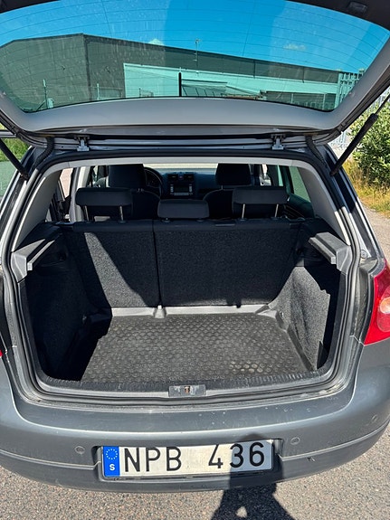 Volkswagen Golf V 19 of 20