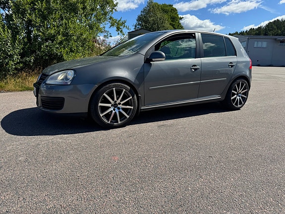 Volkswagen Golf I 3 of 5