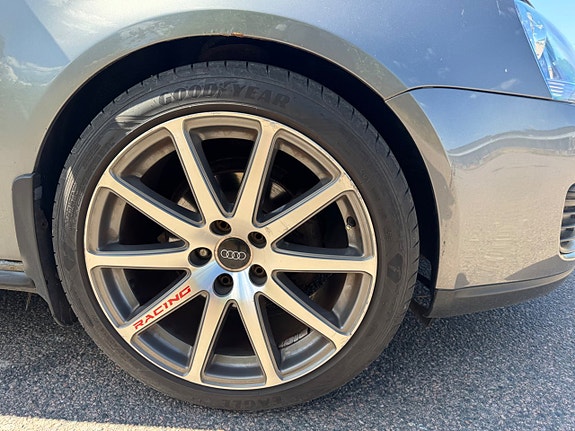 Volkswagen Golf V 20 of 20