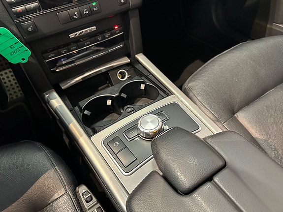 Mercedes-Benz E250 16 of 22