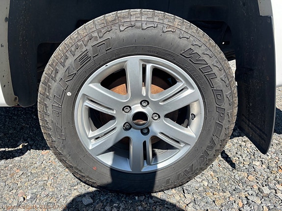 Volkswagen Amarok 11 of 30