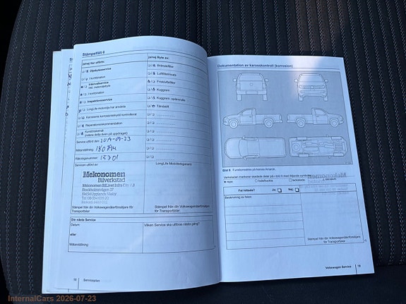 Volkswagen Amarok 29 of 30