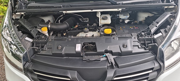 Renault Trafic 7 of 22