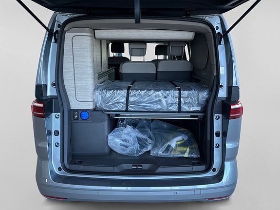 Volkswagen California 18 of 19