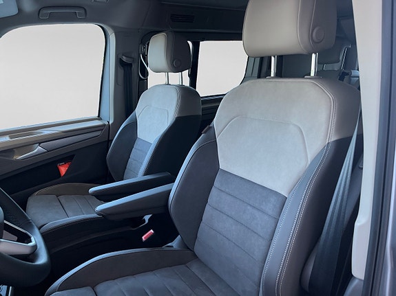Volkswagen California 15 of 19