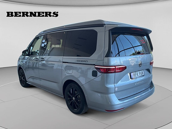 Volkswagen California 3 of 5