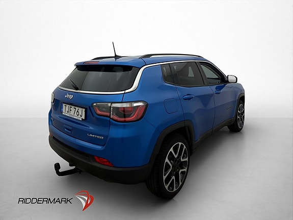 Jeep Compass 8 of 30